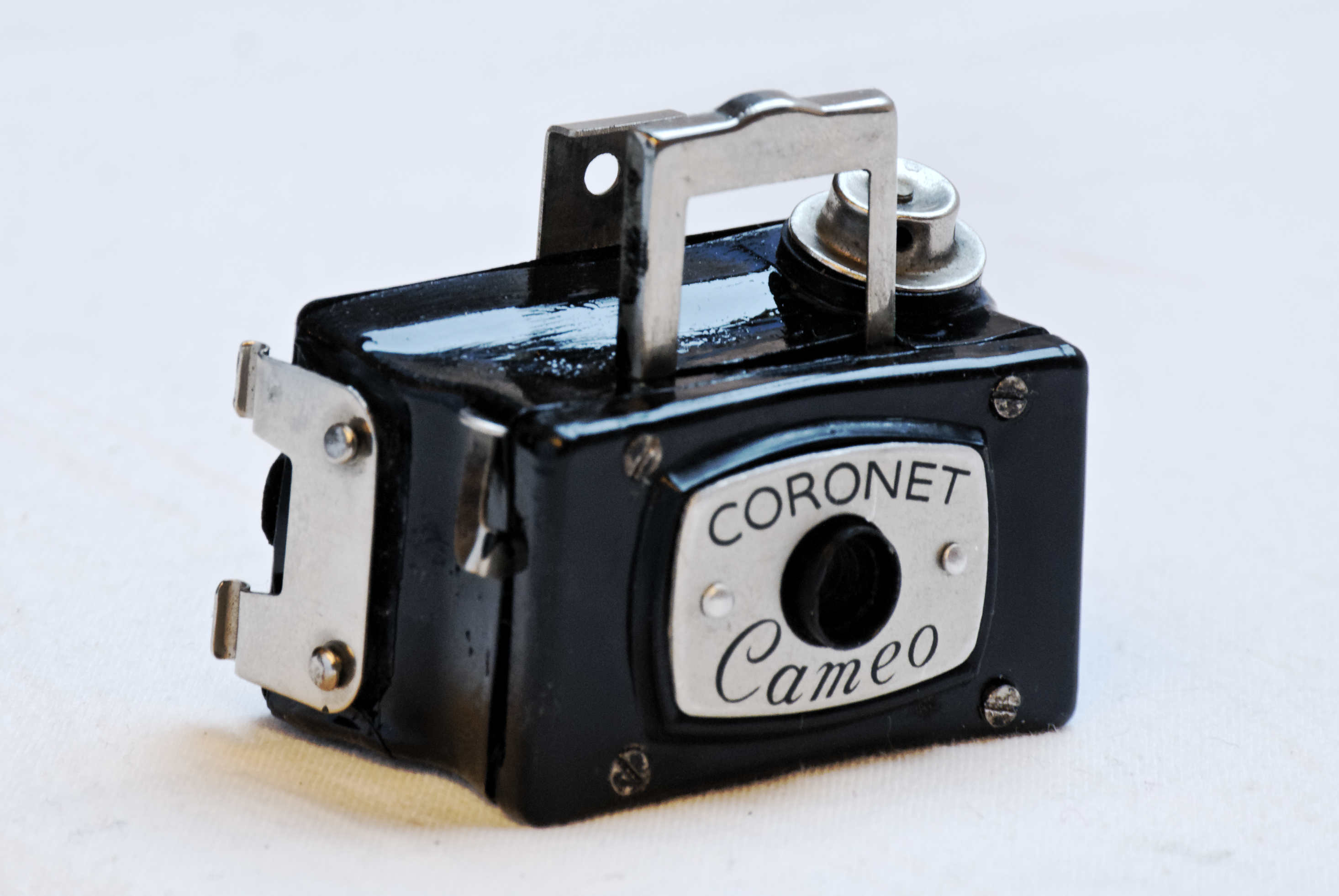 CORONET CAMEO